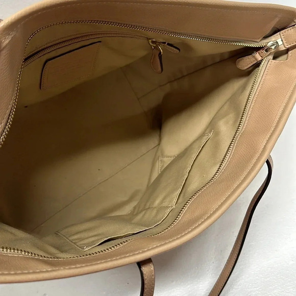 Coach Jetset Large Tote Bag Shoulder Purse Crossgrain Leather Peachy Beige Tan - Picture 11 of 12